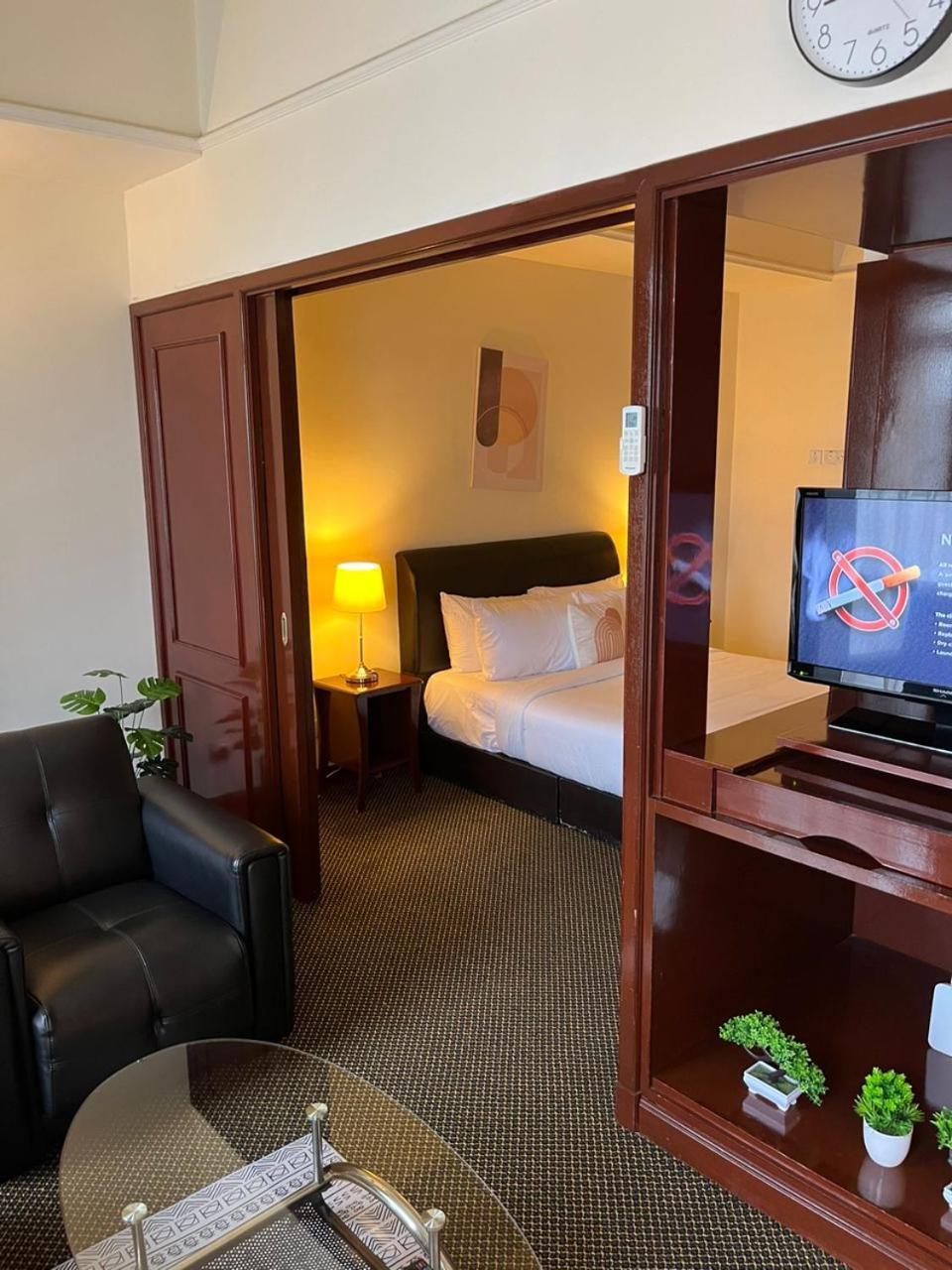 Luxhouz Suites At Times Square Kuala Lumpur Kamer foto