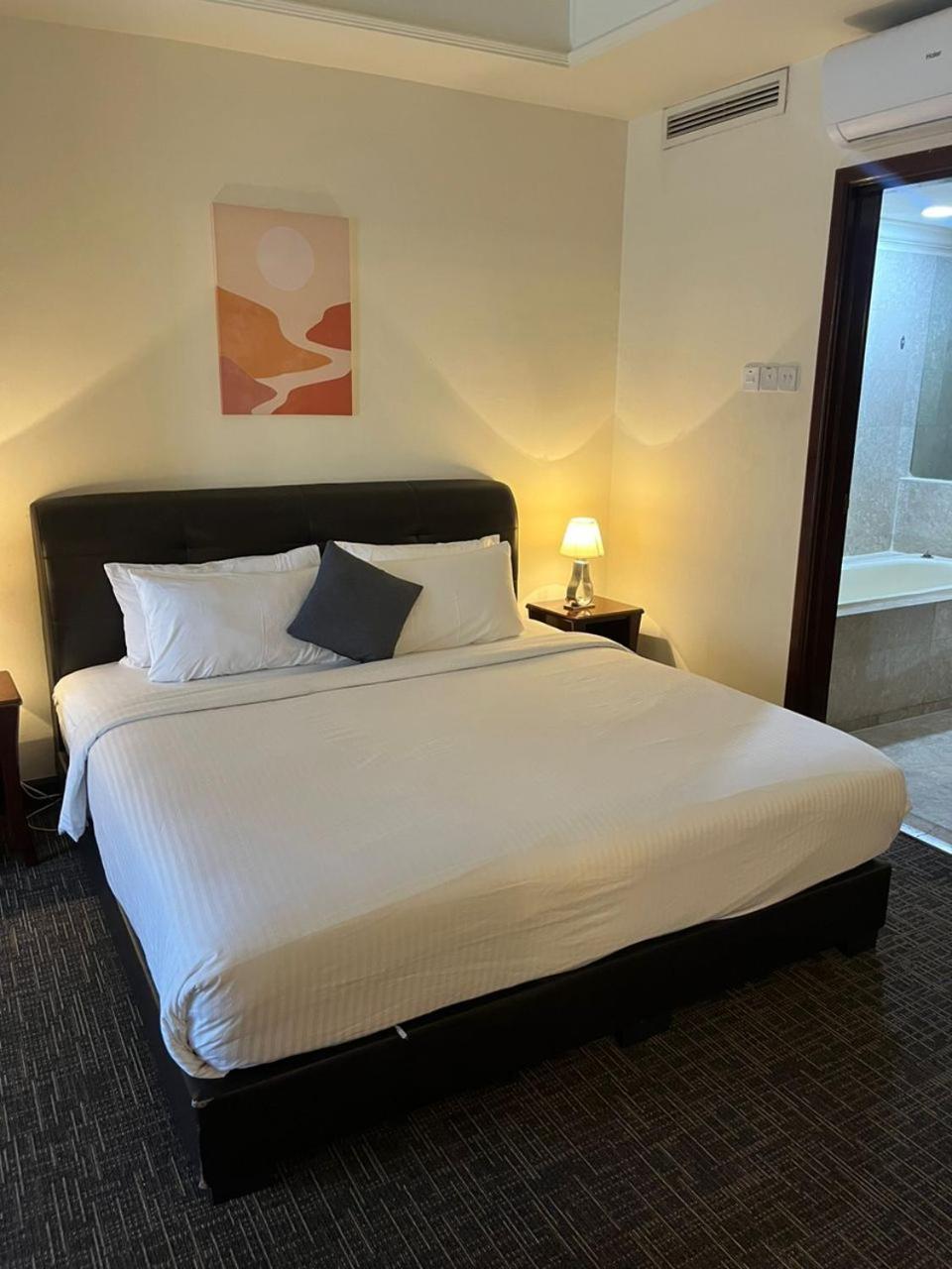Luxhouz Suites At Times Square Kuala Lumpur Buitenkant foto
