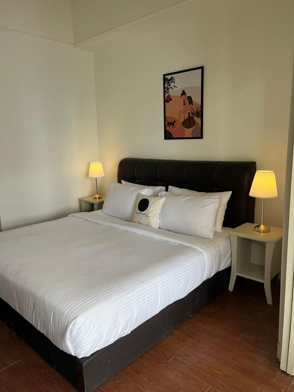 Luxhouz Suites At Times Square Kuala Lumpur Buitenkant foto