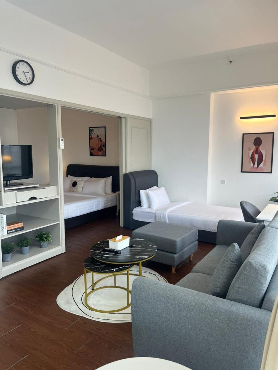 Luxhouz Suites At Times Square Kuala Lumpur Buitenkant foto